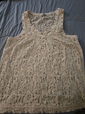 Express Women's Cream Lace Tank with Stud Accents